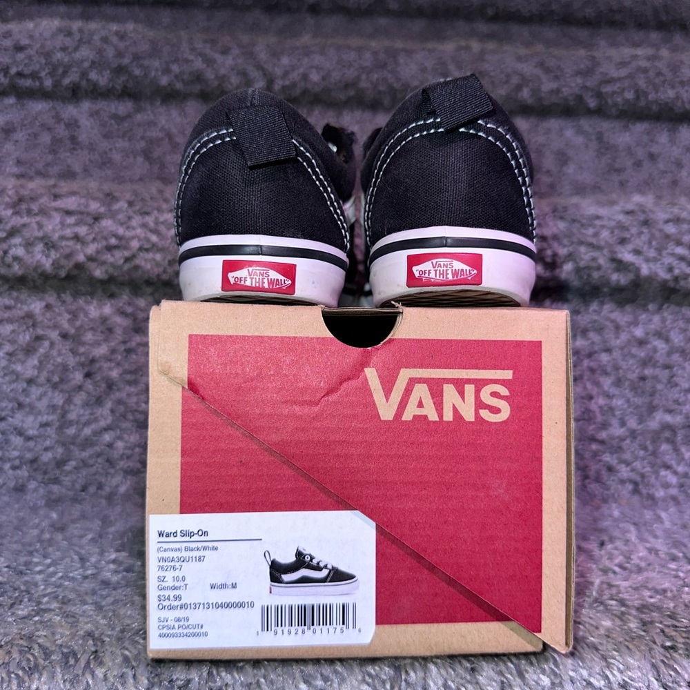 Little kids Vans white/black size 10c